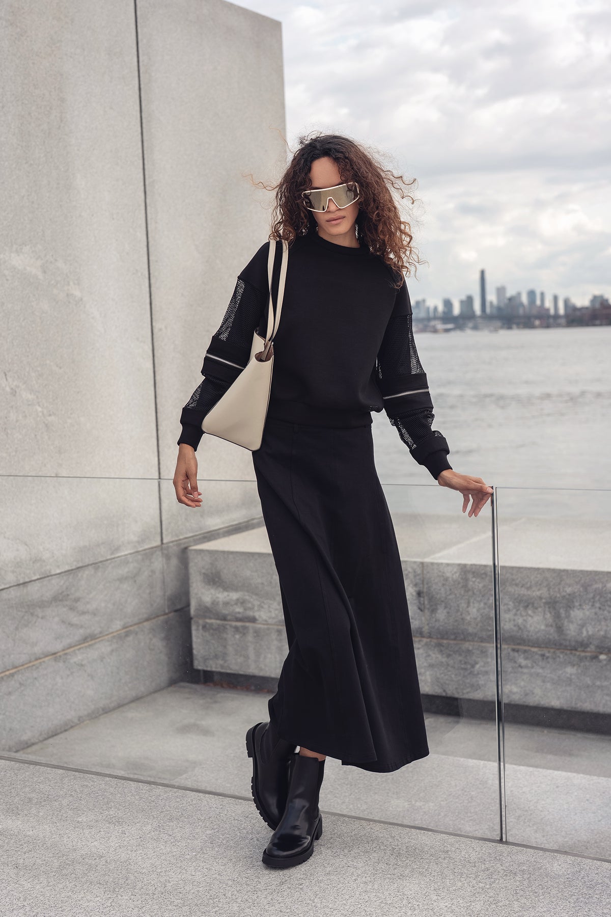 Elbow Zip Top