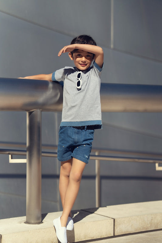 DENIM FRINGE V-NECK TEE
